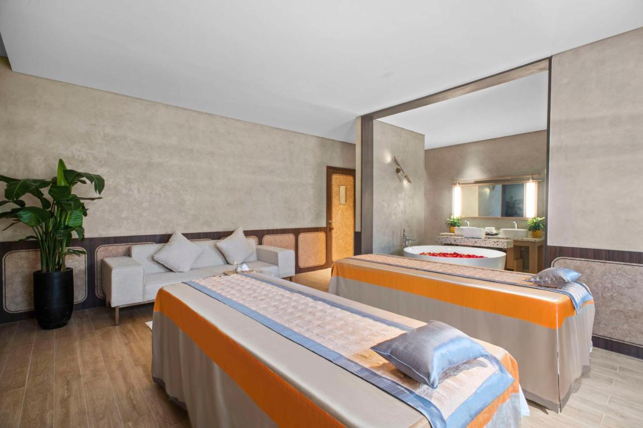 Dhawa Ho Tram Hotel Bagian luar foto